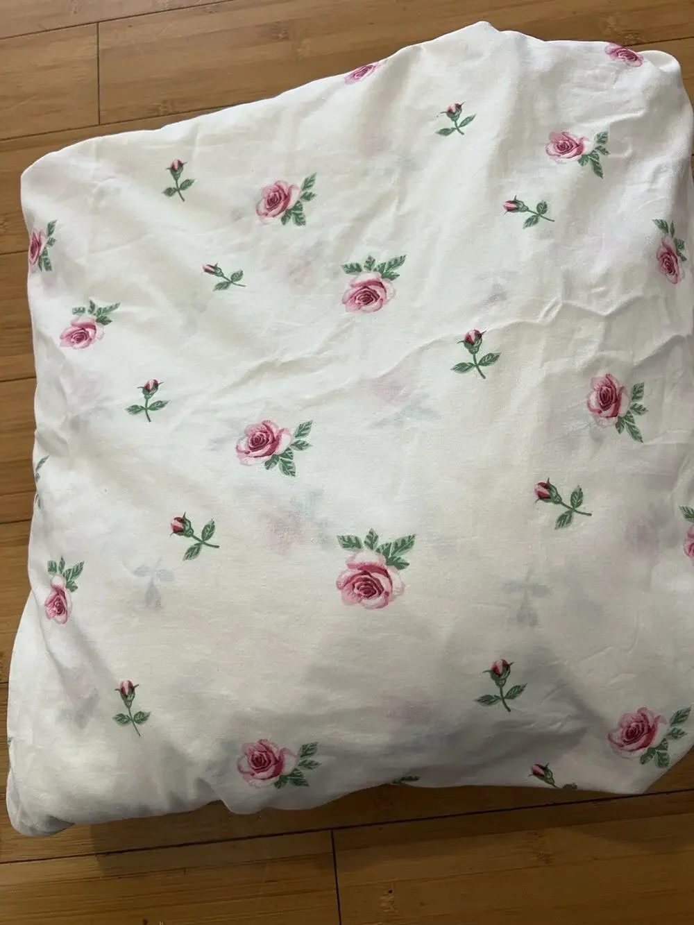 IKEA EMELINA KNOPP Full Size Duvet Cover pretty pink roses on white background